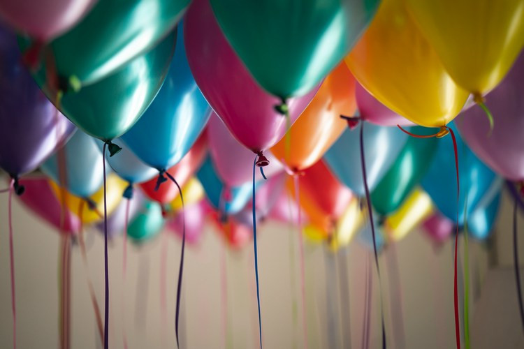 jubileum unsplash-Adi Goldstein